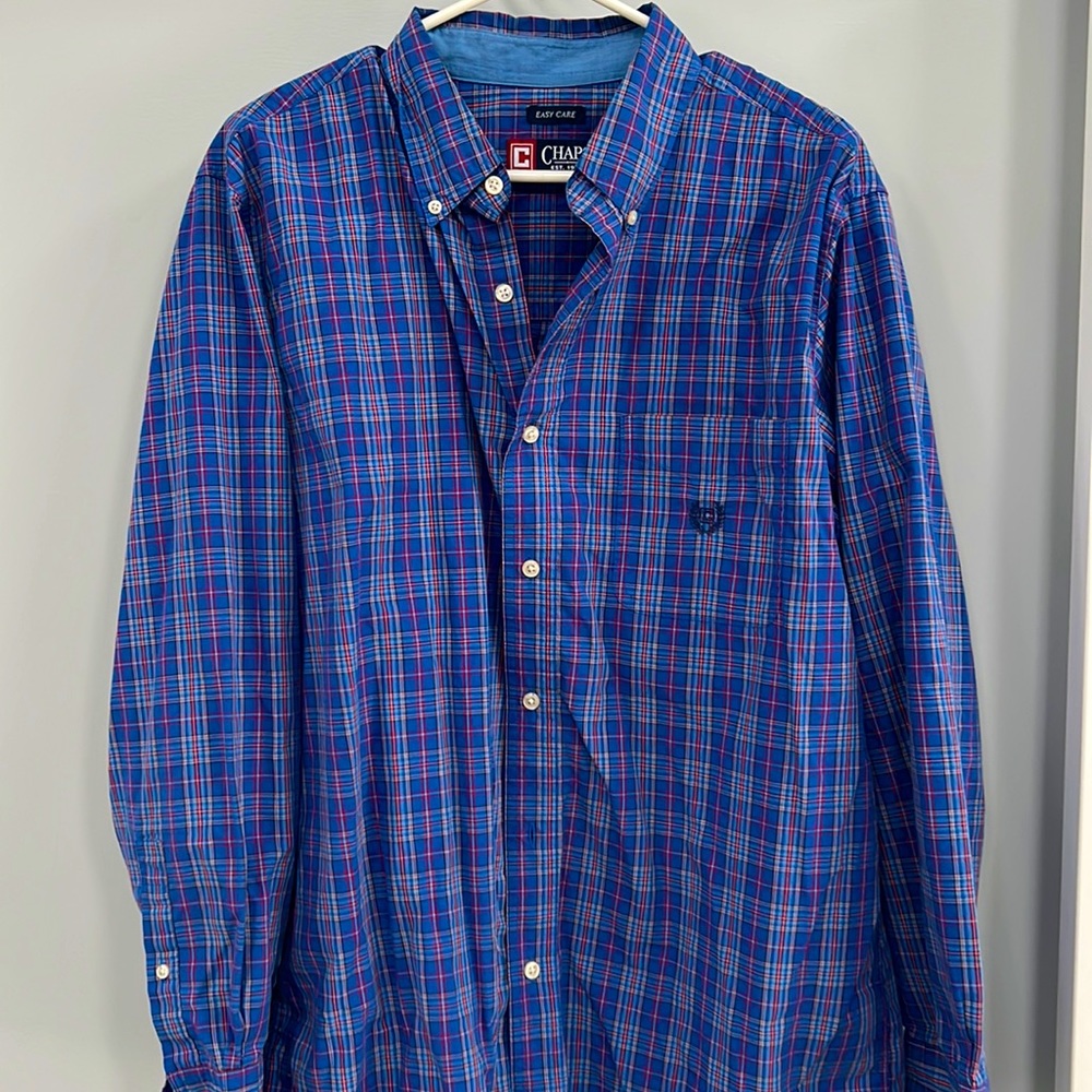 Men’s button-down shirt size L